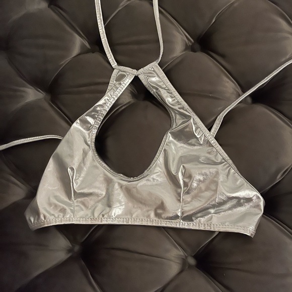 Metallic 2 piece set - Picture 2 of 4